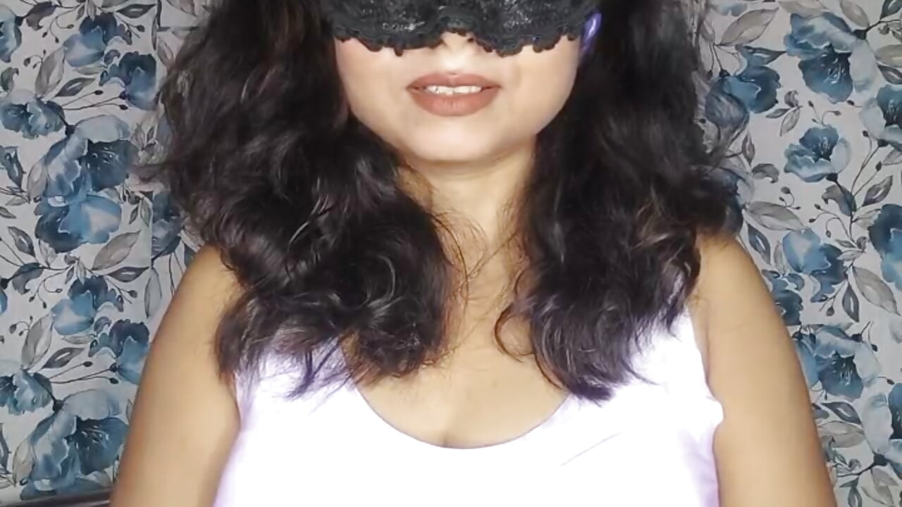 Mommy son roleplay - video by _DesigirlRoshni cam model