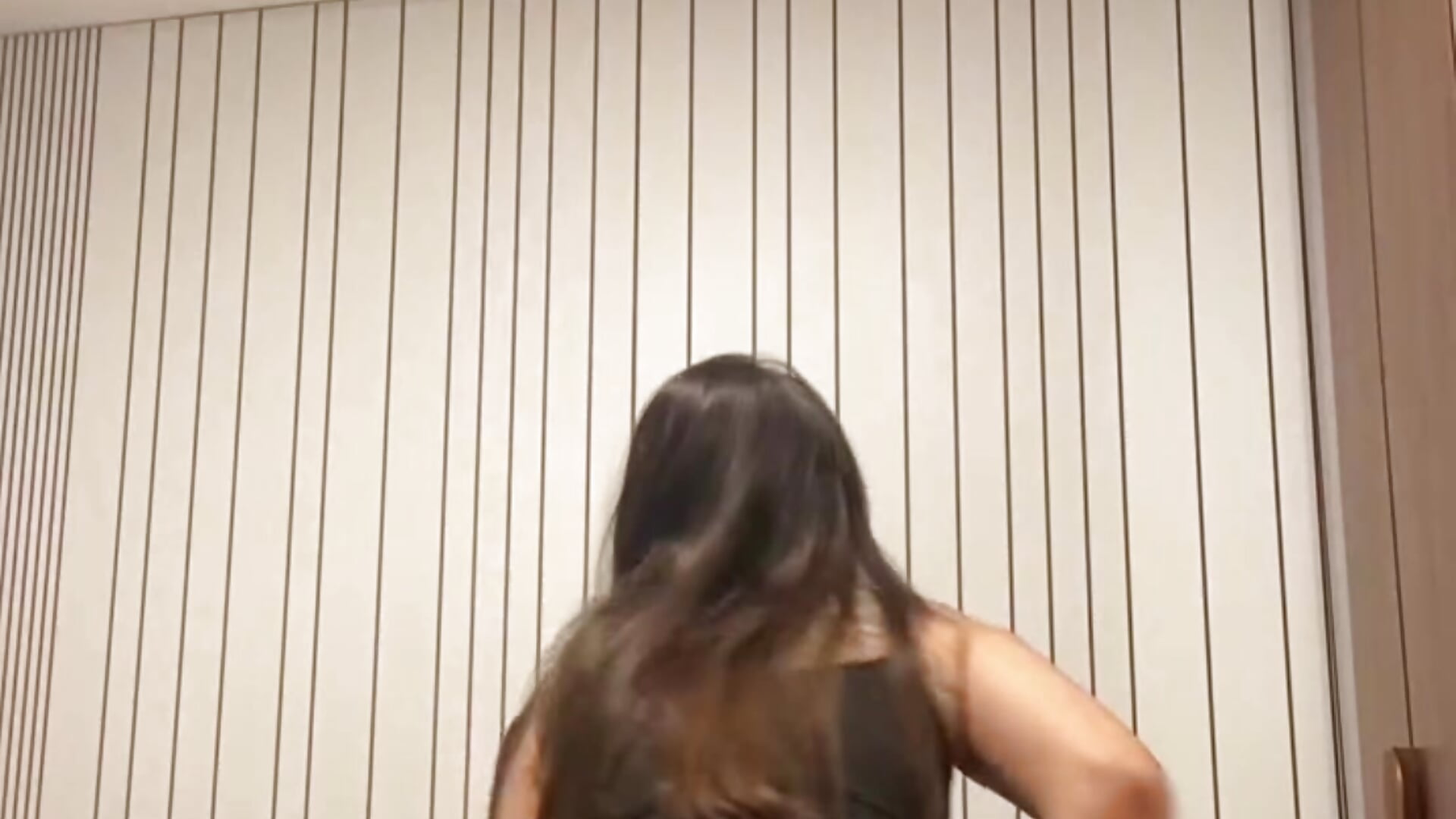 STRIPTEASE  PELADINHA - video oleh model kamera gaucha5