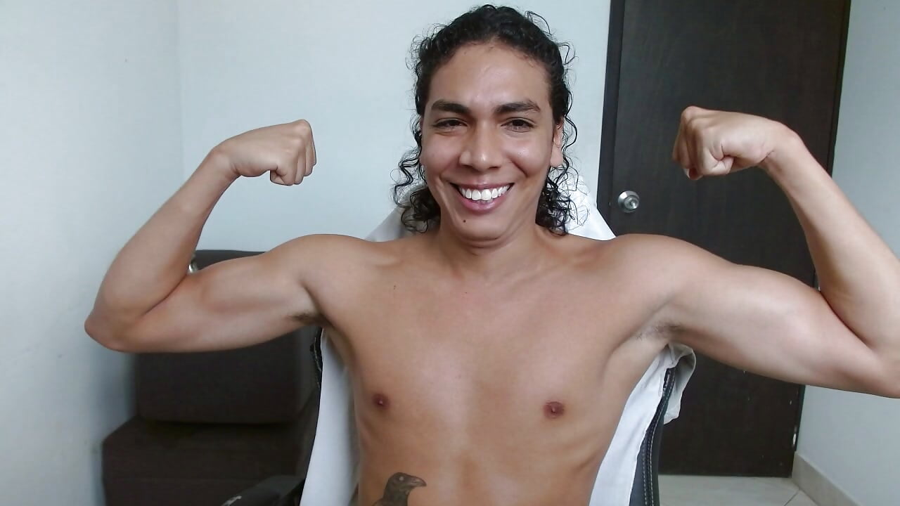 Say hello dear - video van Andres_tang12 cam-model
