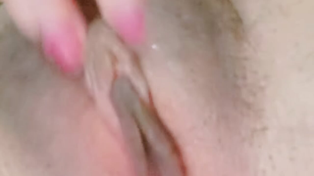 Pusy 🔥😍🥵come on - video olivia-39 kameramallilta