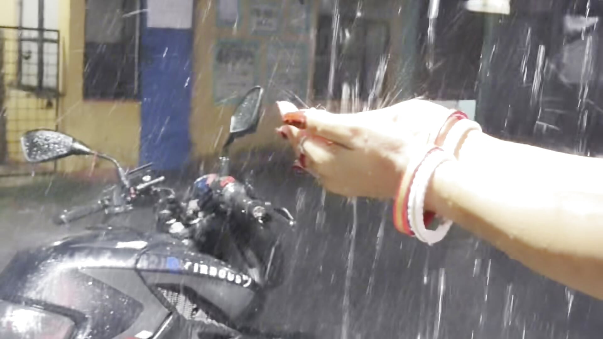 16c0213268624d1a8e483b76cb0e3b59 - video by V-Hot-Sweti cam model