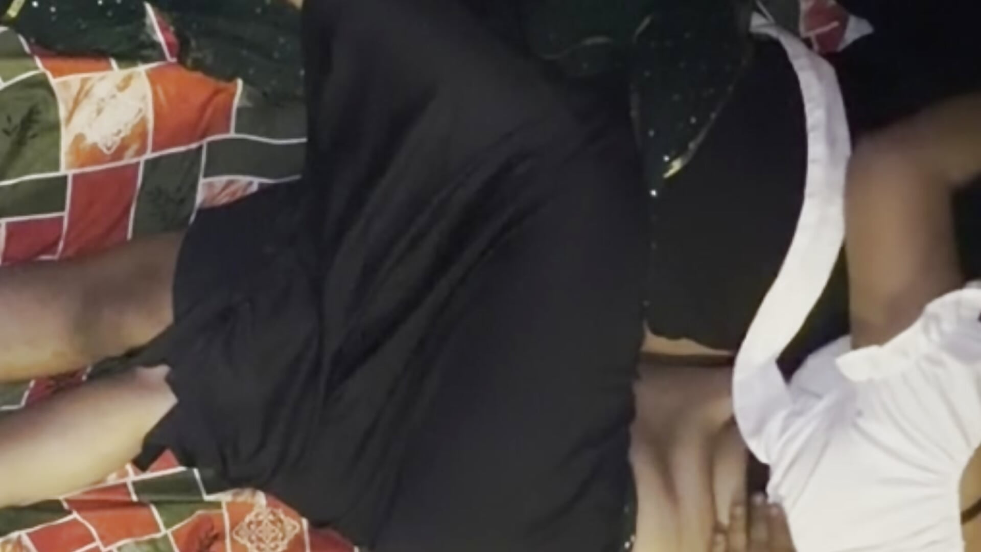 d47b88bfc92c4b6a9fcd5766d6bcf723 — filmik V-Hot-Sweti, modela(-lki) na kamerkach