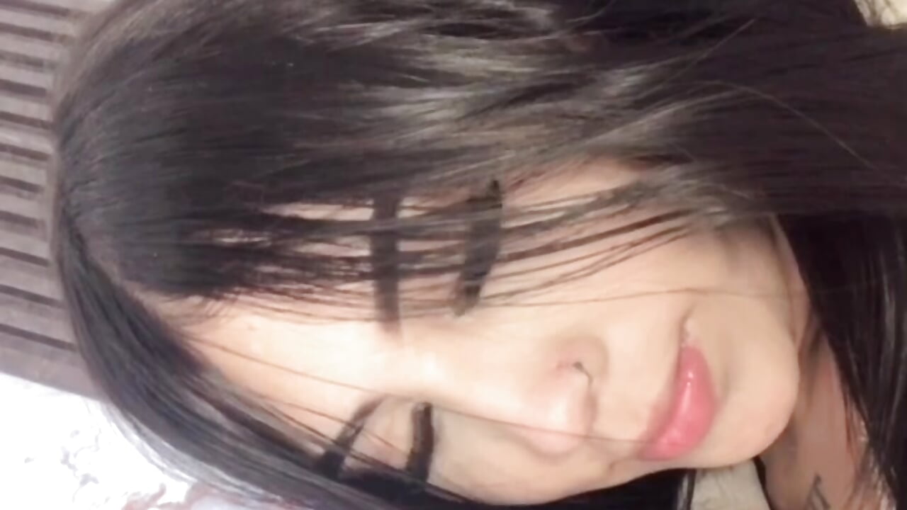 Hi camely－カメラキャストのCamelyHottの動画