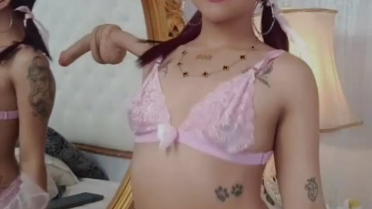 I love to model my lingerie for you - video by Manelyk_evanss_ cam model