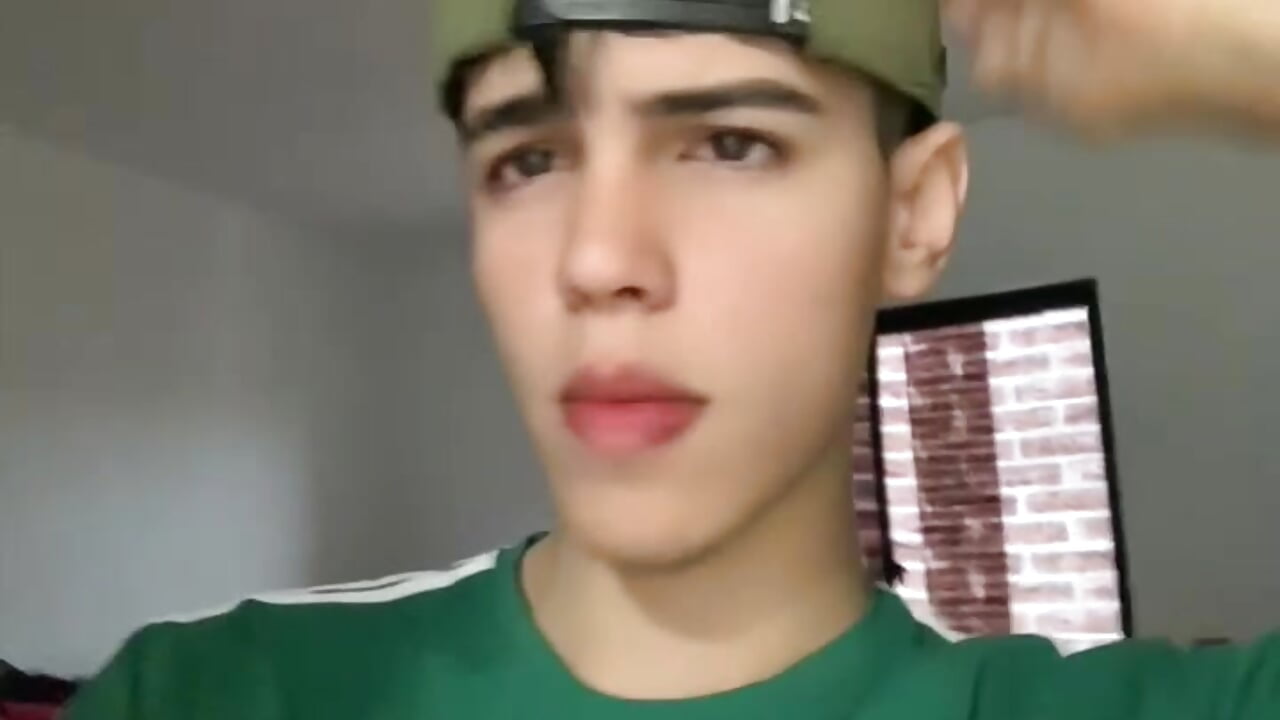 Guys hot 🔥 - video by YOUNGS_GUYS cam model