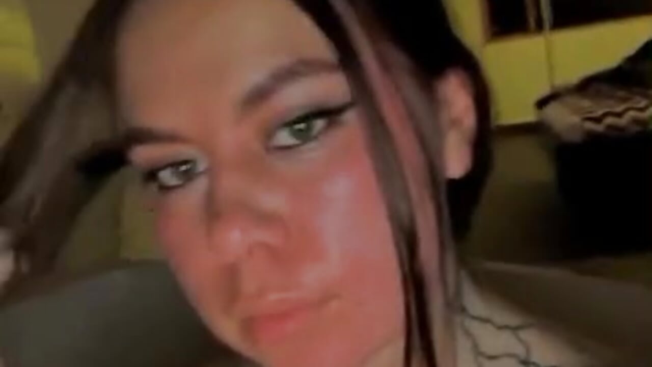 Bubbles on the tits 💦 - video by melissa_es cam model