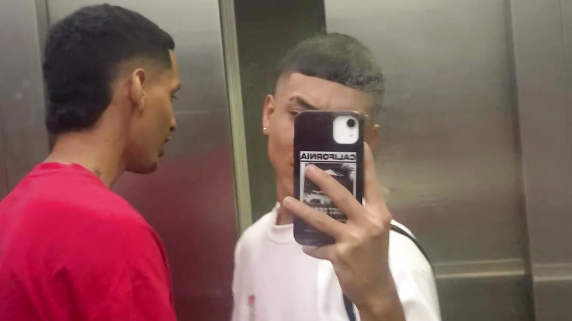 IMG_1395 - video by twinkDuohot cam model