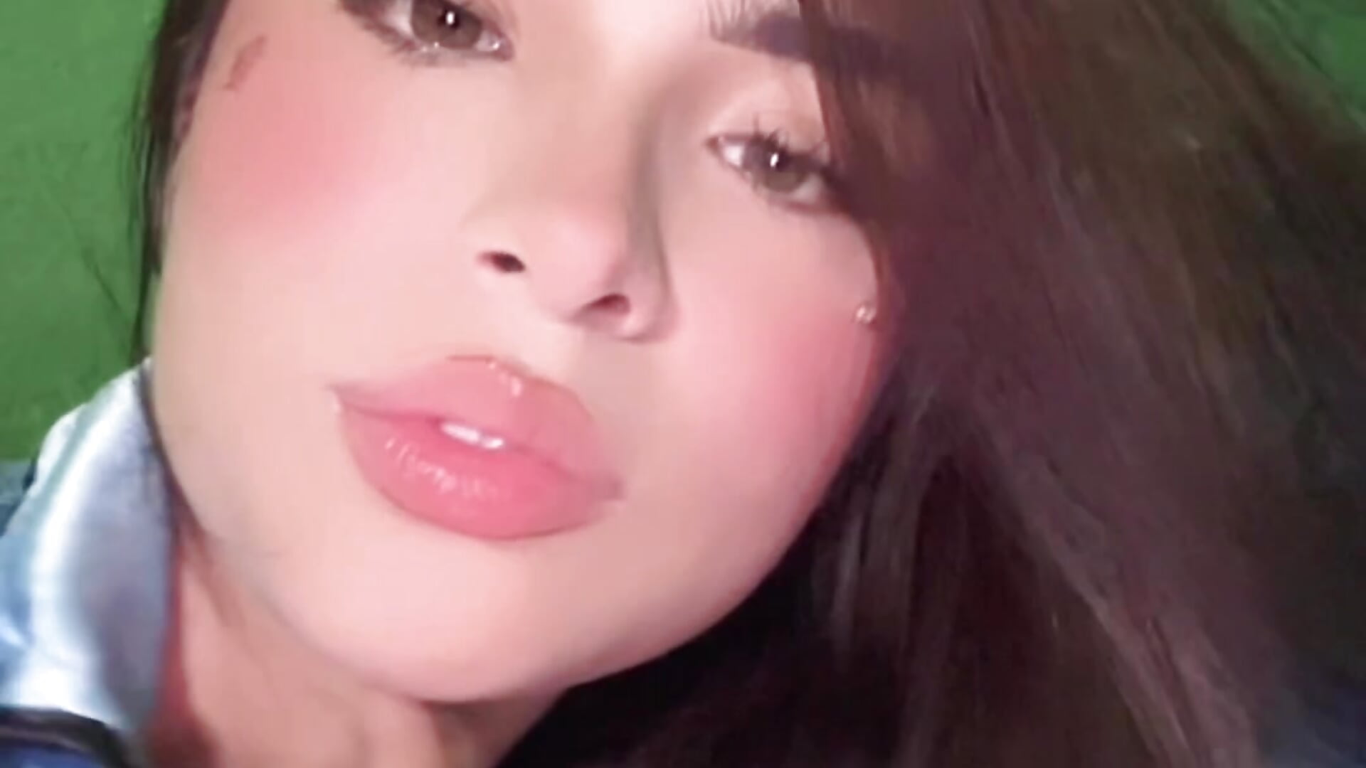 b3112fbdca624fd1965fb69033c957f9 - video by Daly_nikita cam model