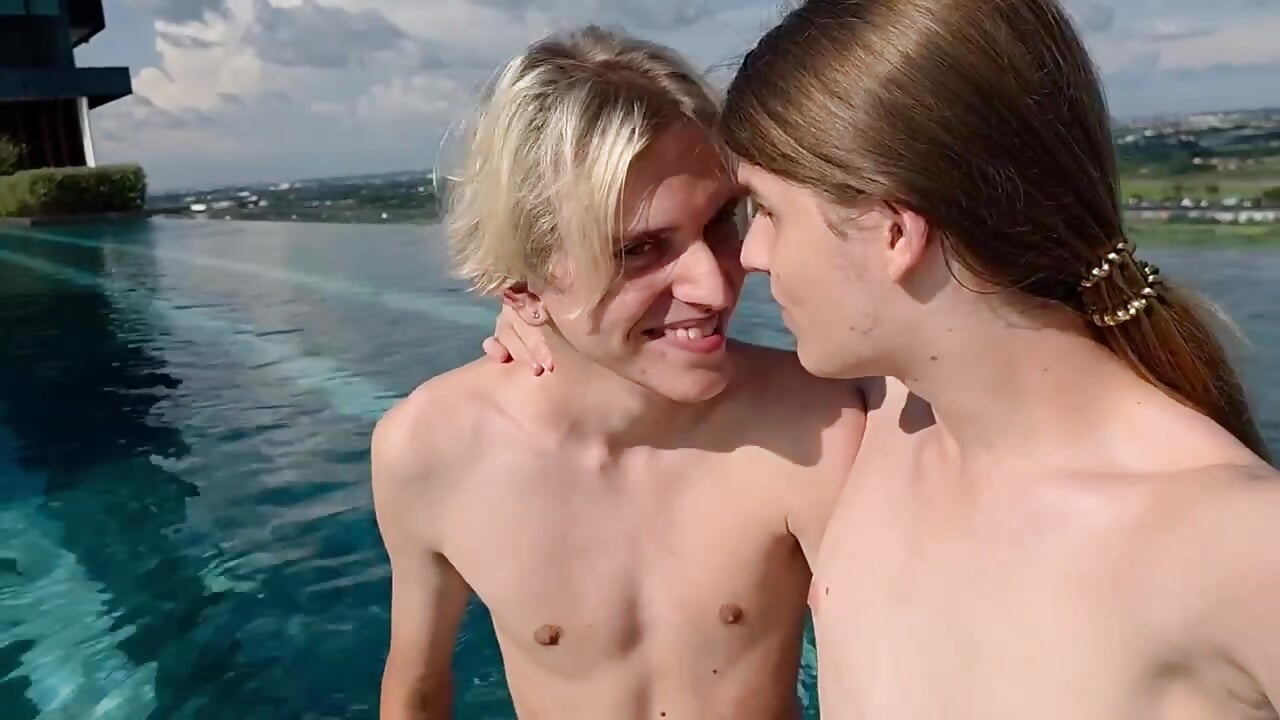 pool time 🥰 - video by twinksinlove cam model