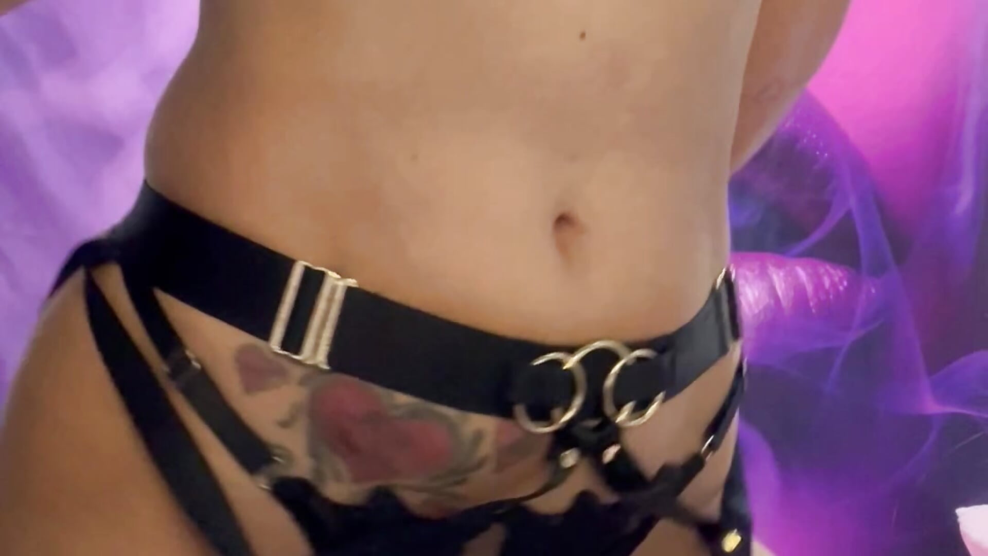 Sexy😜 - video by MysticCleo cam model