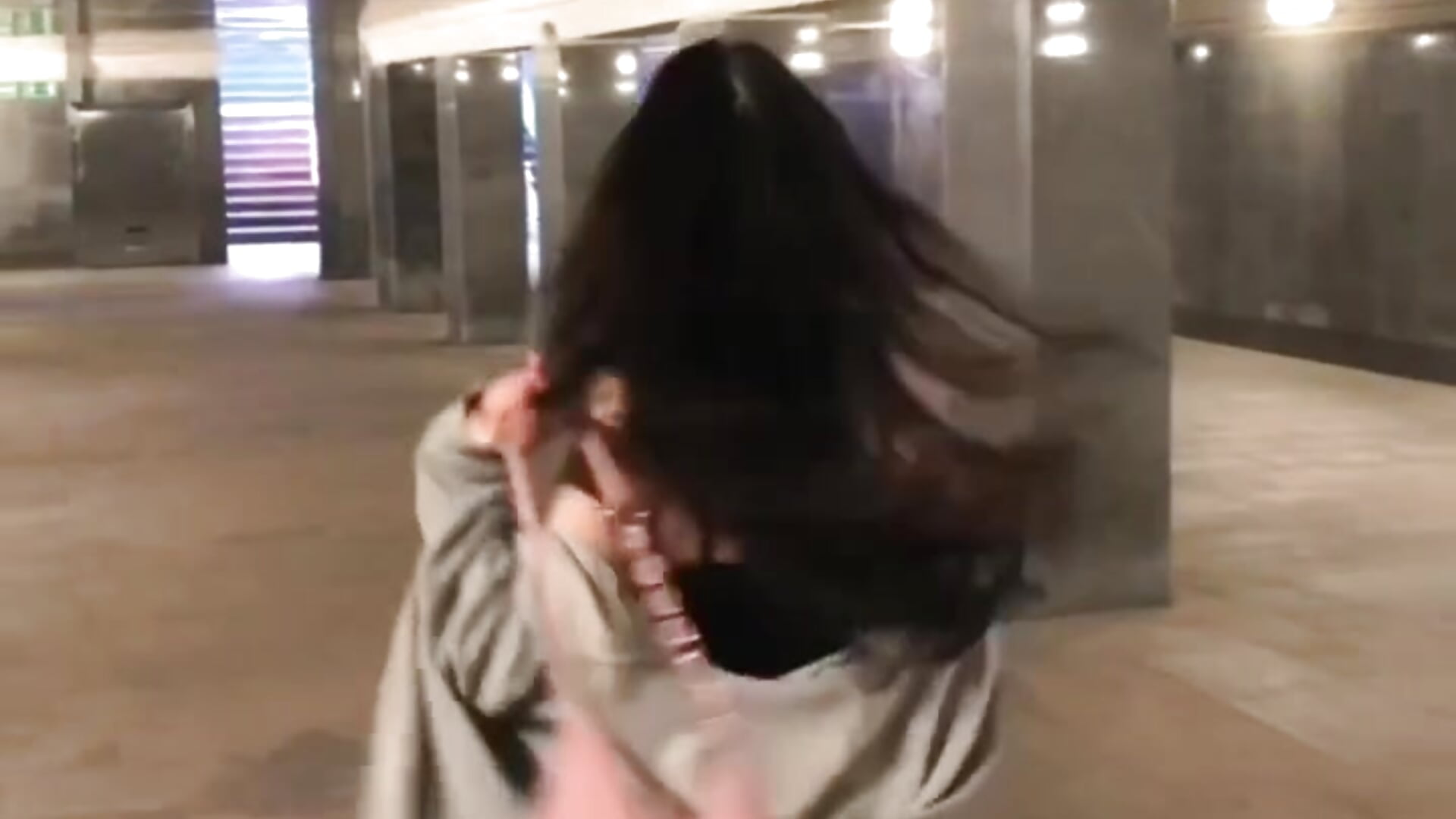 it's me - video di Belle_Wa1ker modella di cam