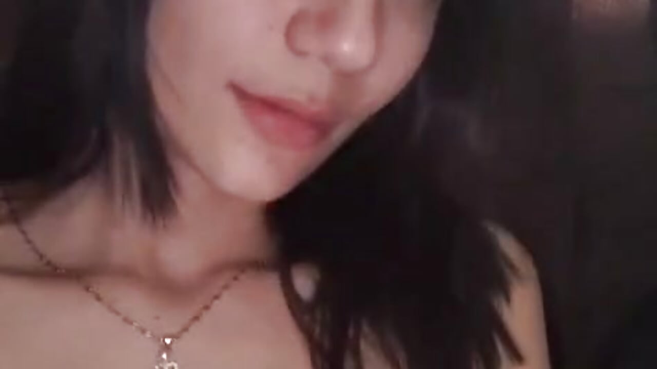 Your sexy girl 😍😈 - video by catalella_0 cam model