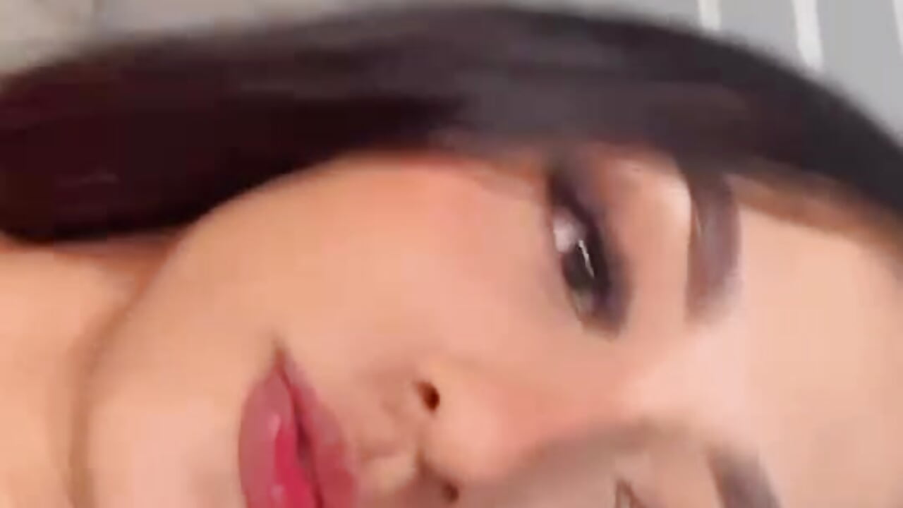 Hellooo - shanty_cole 캠 모델의 동영상