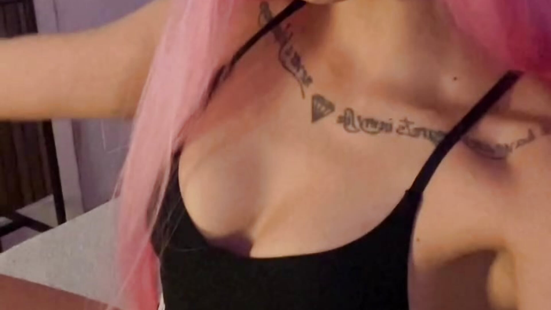 Back of Camera🎥 - video by KarsynJaydde cam model