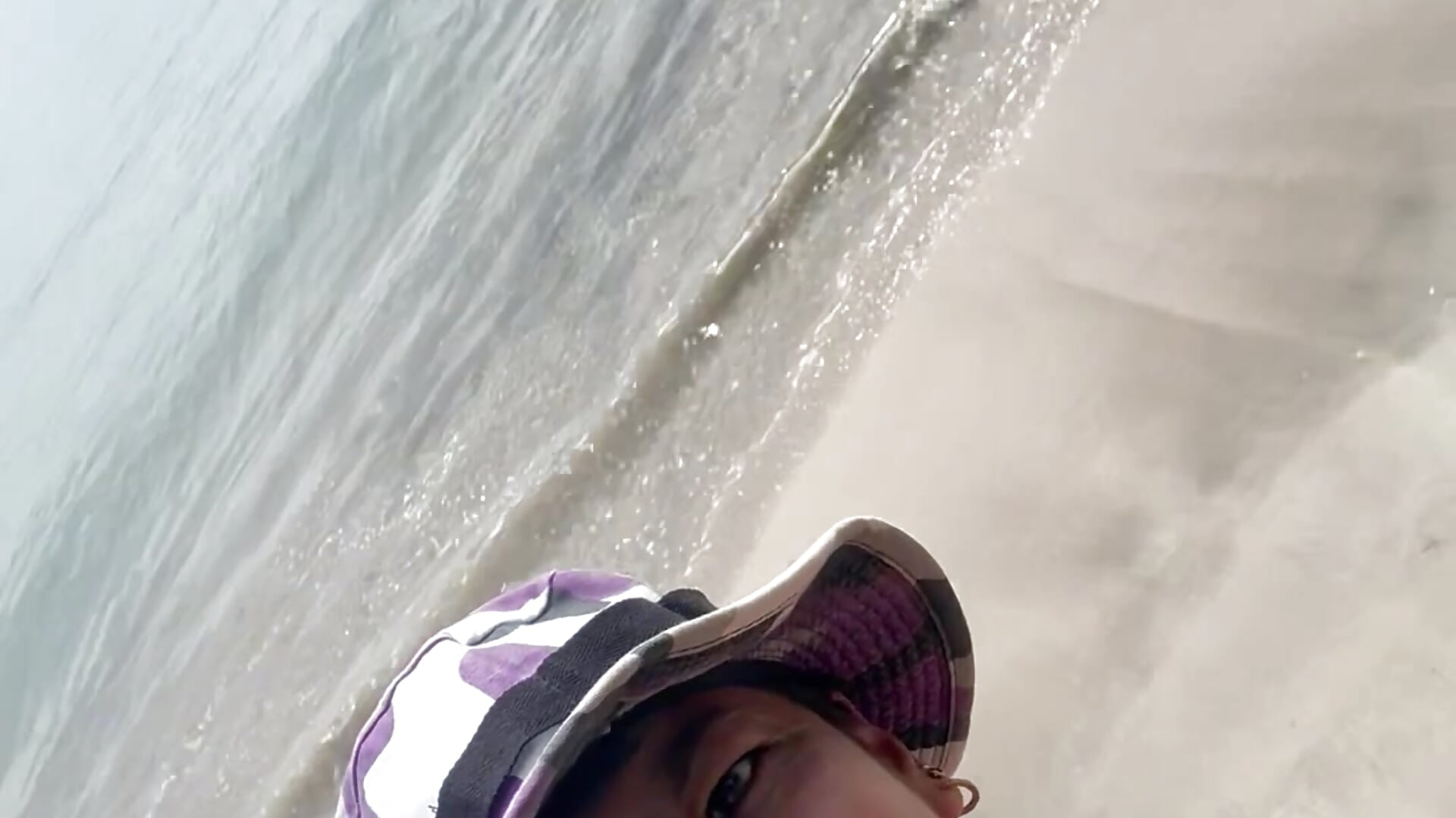 Playa - Vídeo de YadiraOrozco, modelo de vídeos