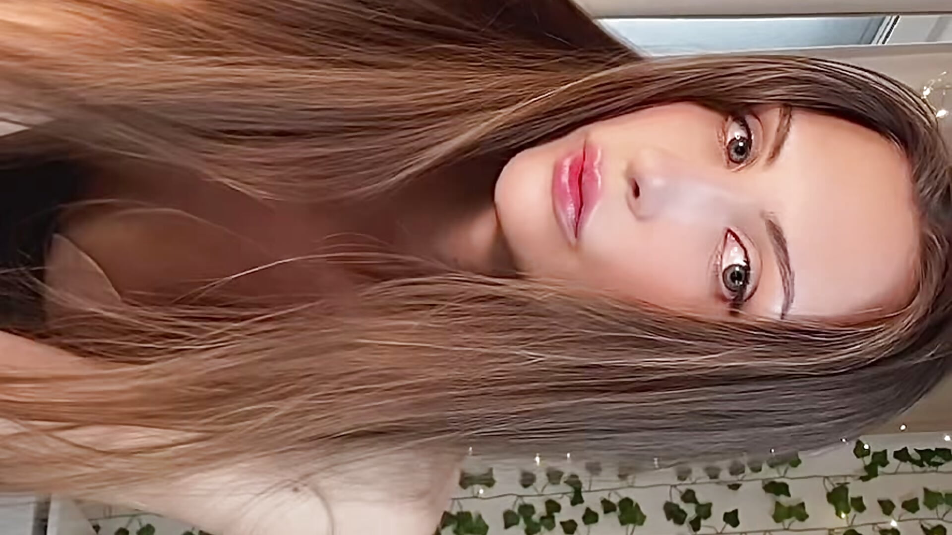 A small teaser - video by EmmyBell_ cam model