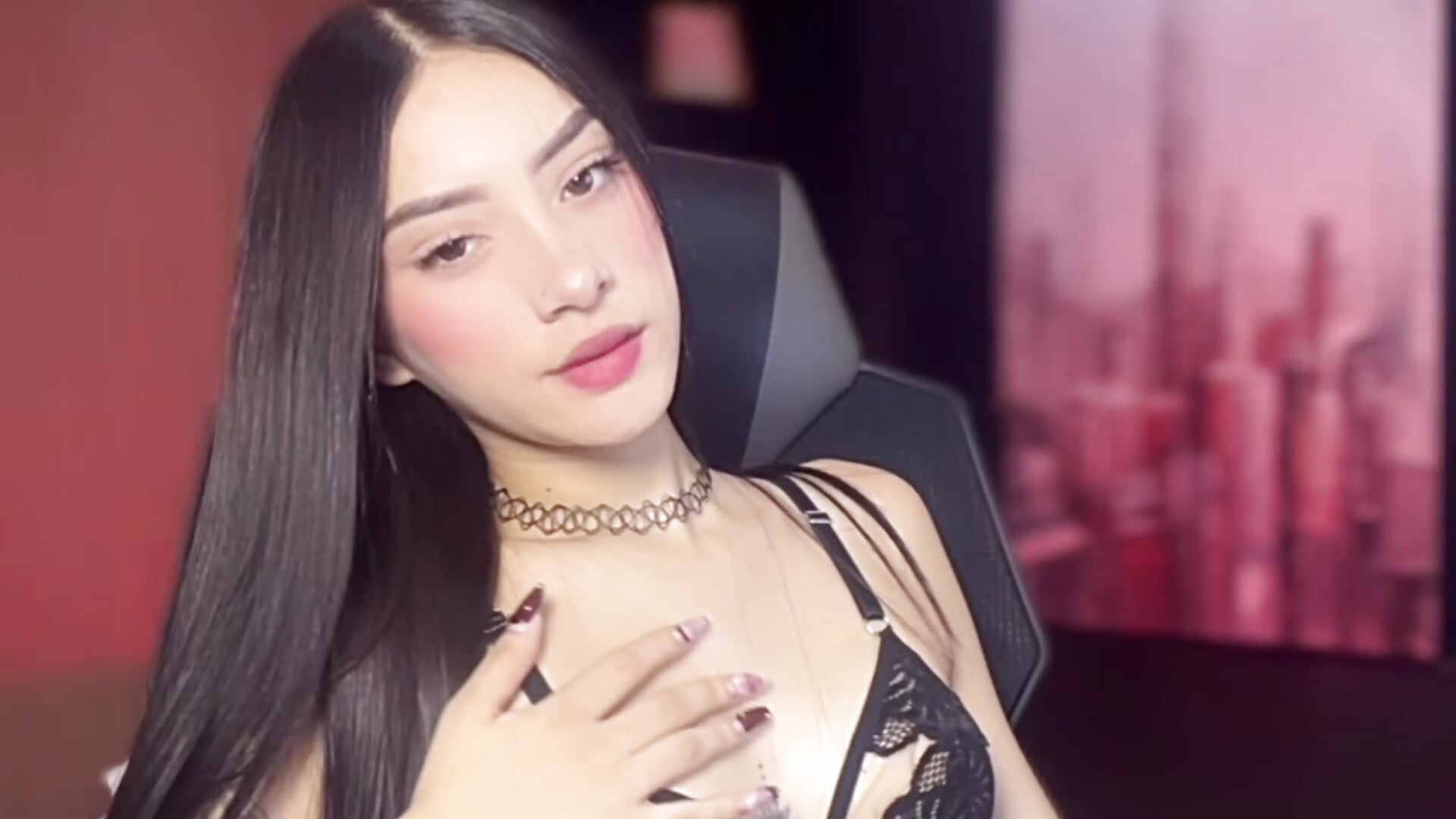 🖤 – видео вебкам-модели AlliceCopper