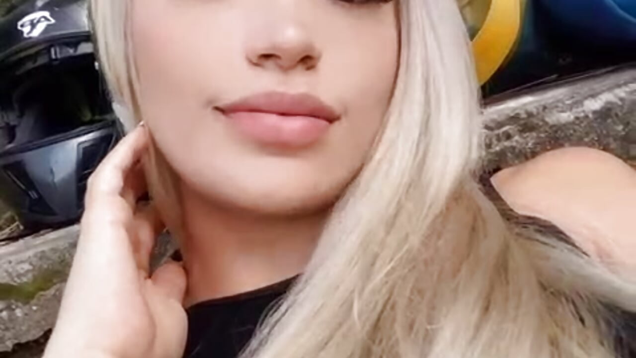 BEAUTIFUL DAY - video by milaowens cam model