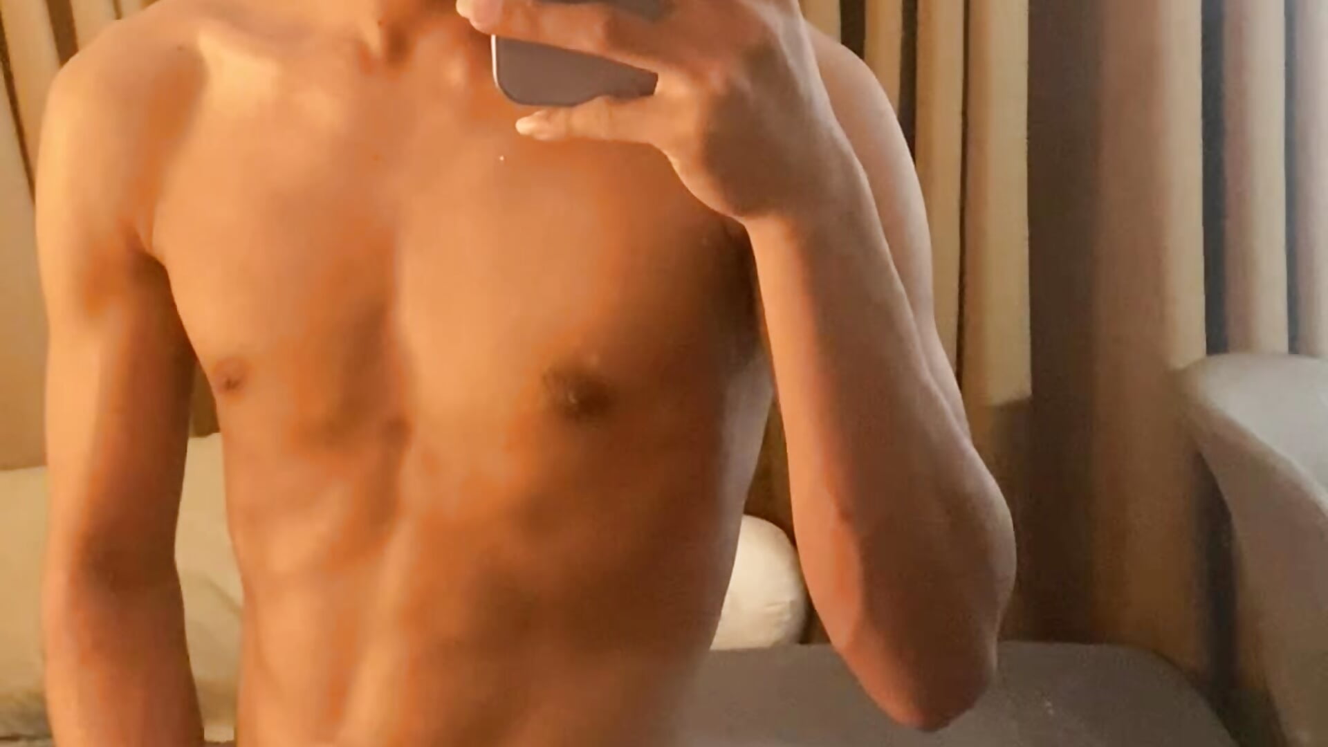 Mirror jerking