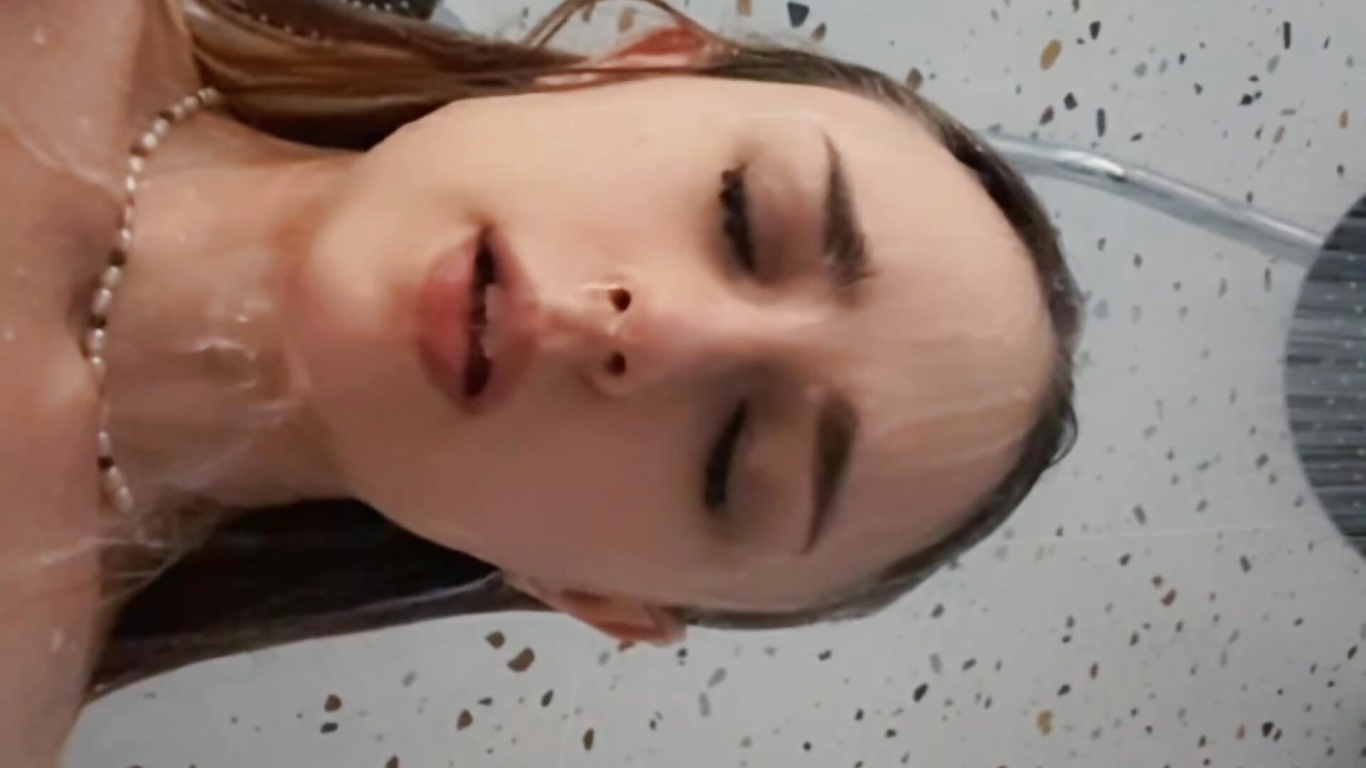 🛁💦 - video by Dana__Whitttte cam model