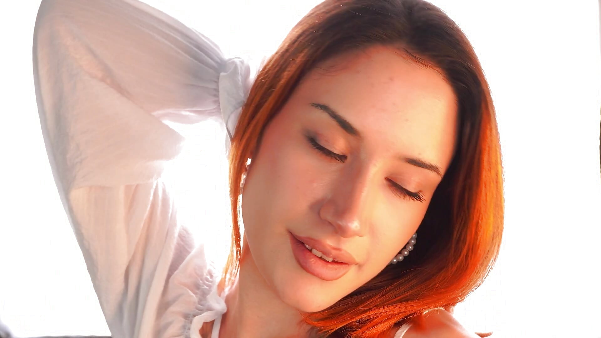 I think this can hypnotize you - video by SanjuanitaGunzenhauser cam model