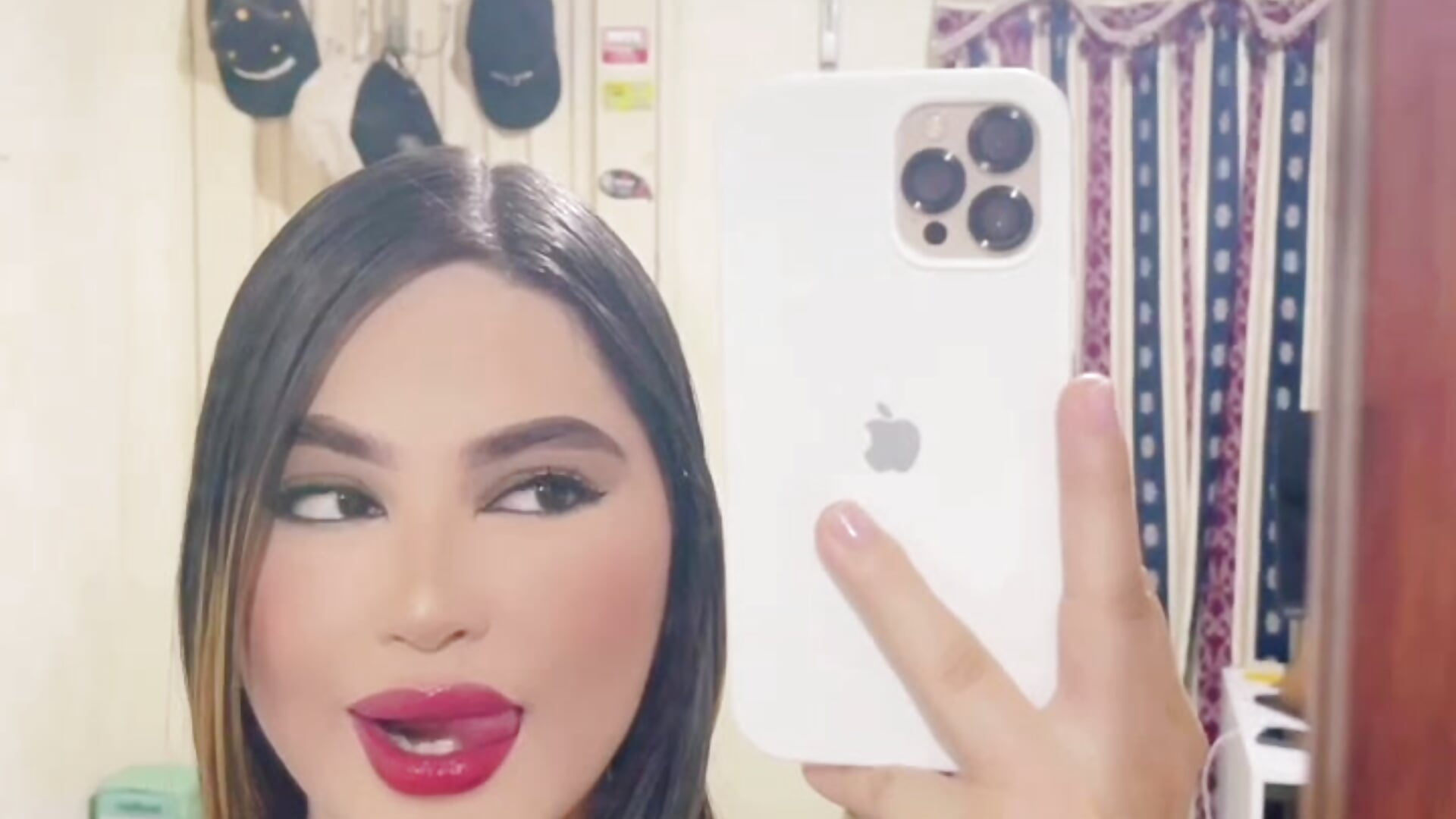 🔥 - video by Catalina-Malave cam model