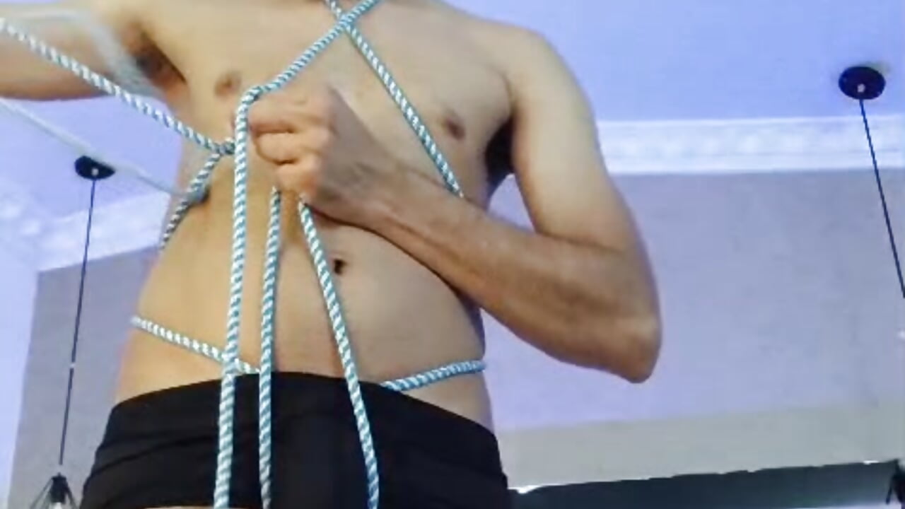 Do you like to see that I tie my whole body ?