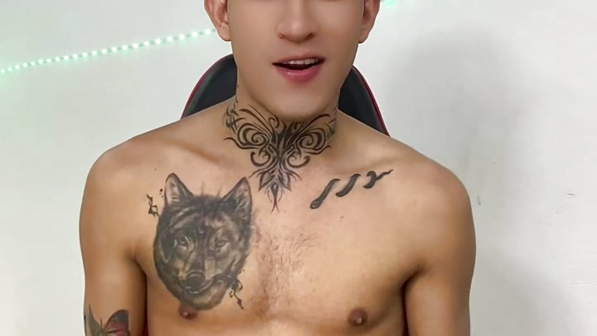 49fa09d1f0f34e268c53ec7e21d51eab - video by dilan_abraham12 cam model