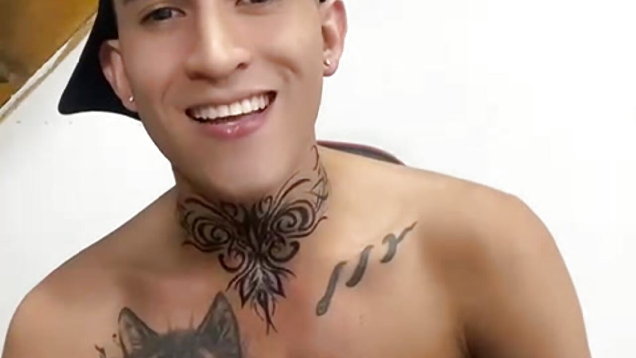 WhatsApp Video 2025-10-03 at 01,19,13 - video by dilan_abraham12 cam model