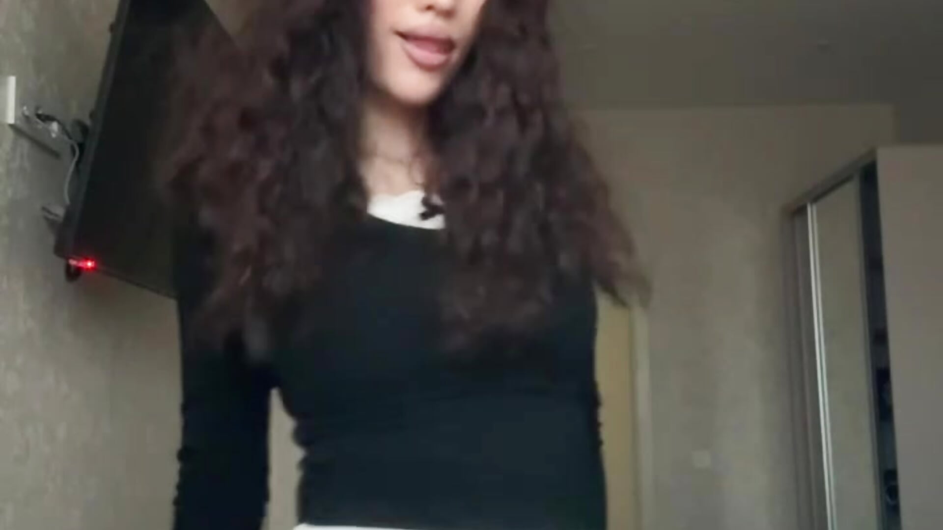 Dance Dance Dance - video van AuraJefcoat cam-model