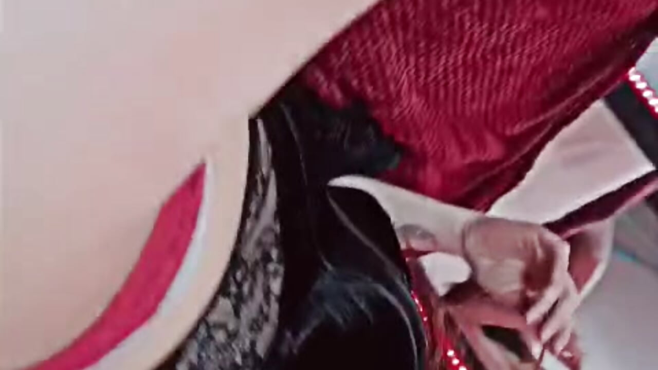 HAPPY AND PROSPEROUS NEW YEAR! - video od modelky/modela Elisabeth_swan