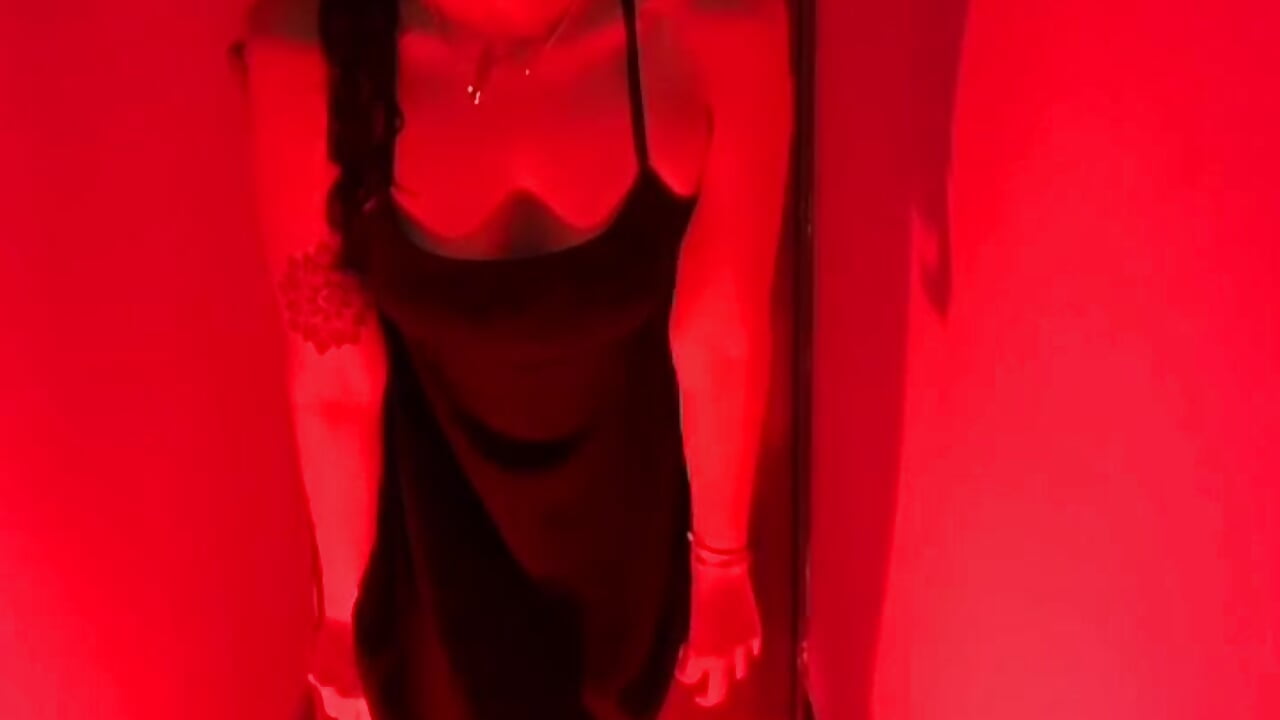 😈 - วิดีโอโดย MiaForever1 โมเดลแคม