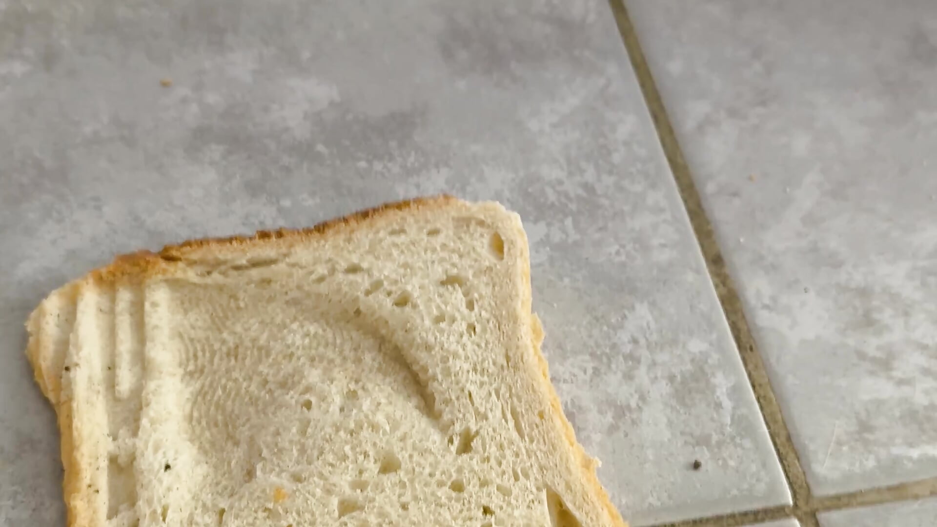 I think these are ready now. 😄🍞 - video by CruelSiren cam model