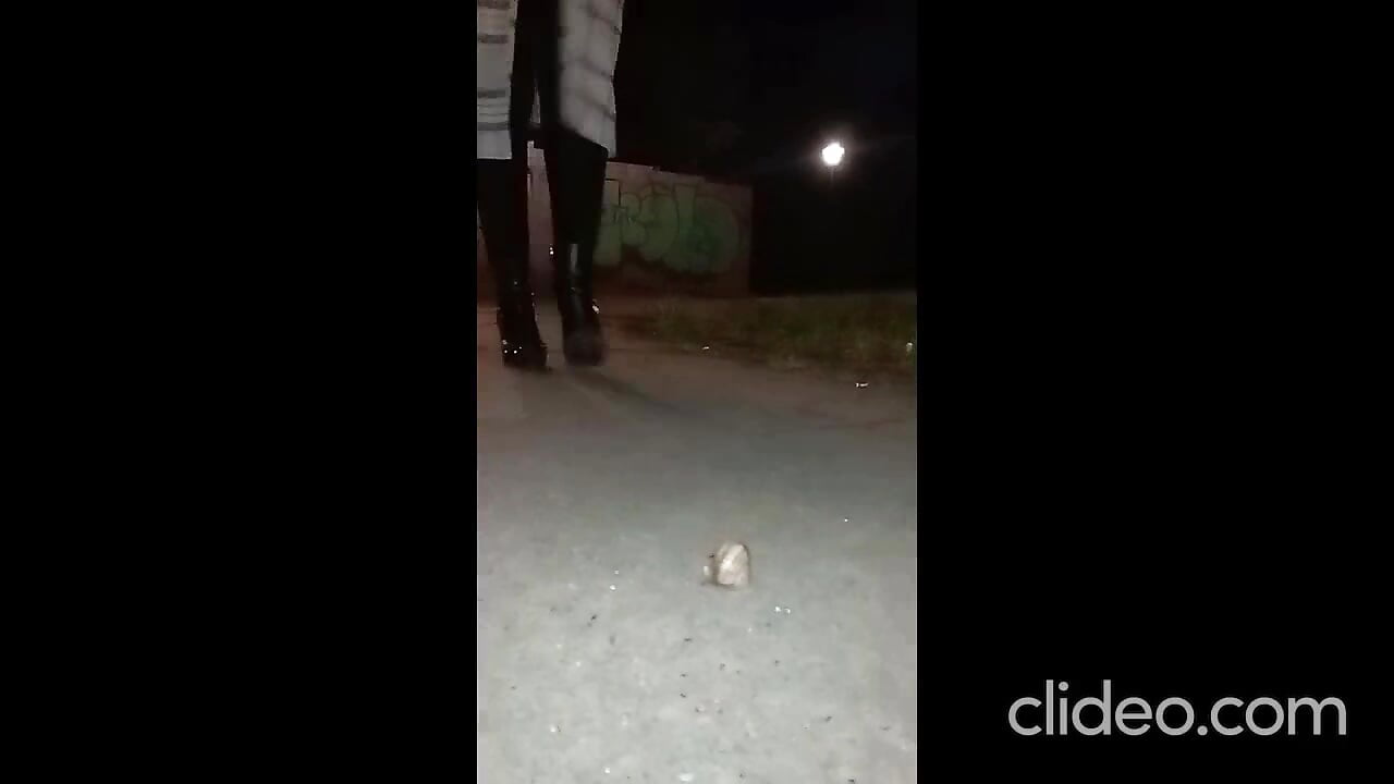 Snail Crushing - CruelSiren 캠 모델의 동영상