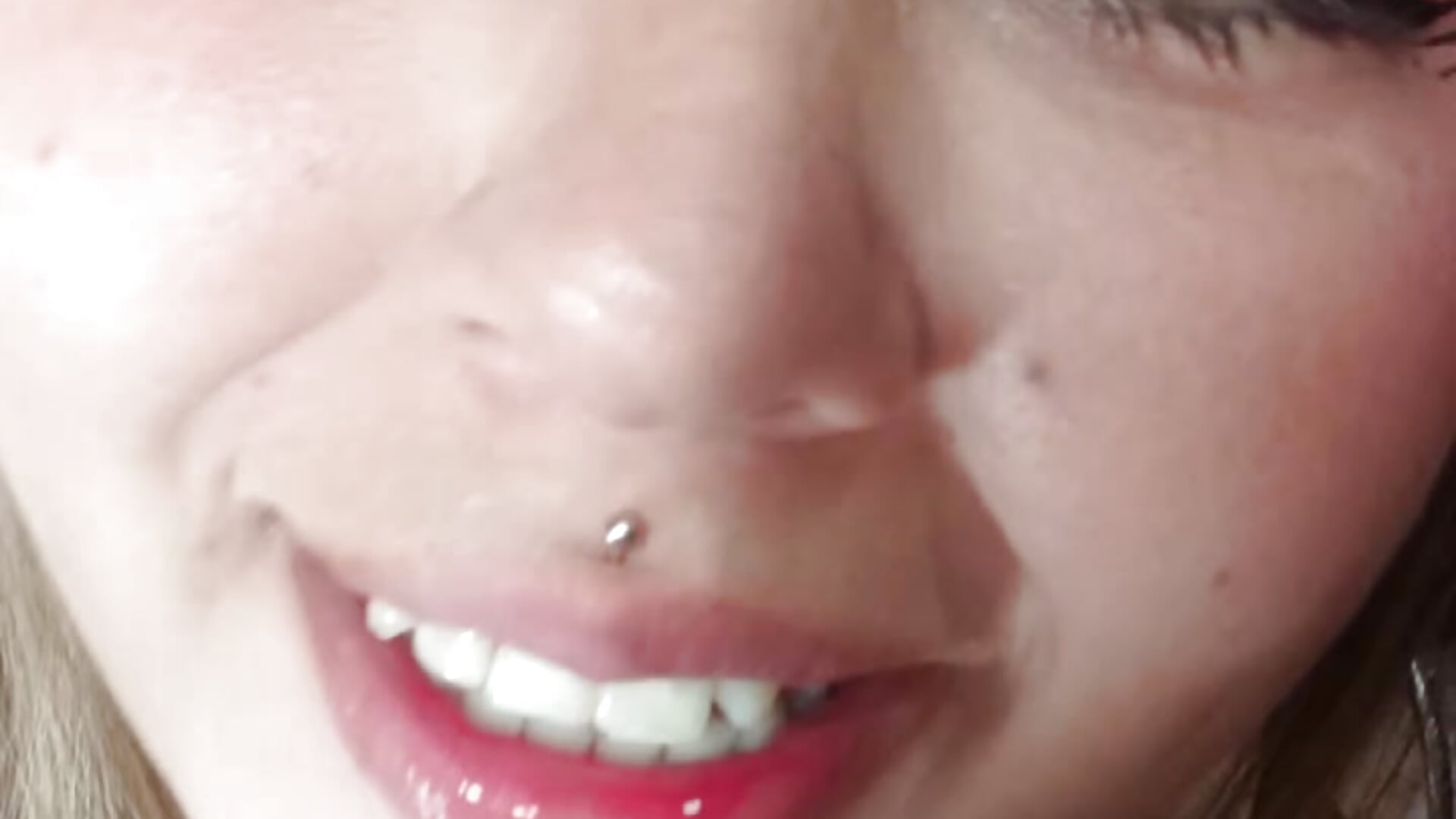 ❤️ - video by angelessluxexx cam model