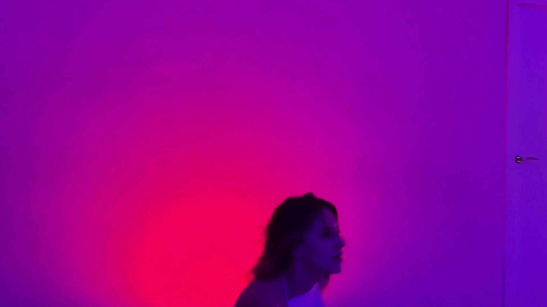 Dancing - AlisaMyers 캠 모델의 동영상