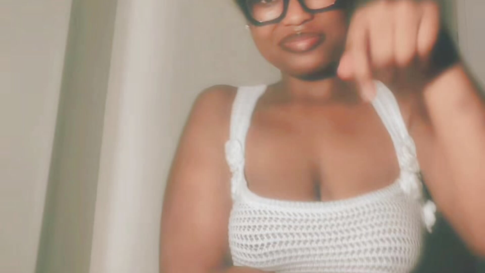 For my Users  /prospective users 💋－カメラキャストのMoonzy77の動画