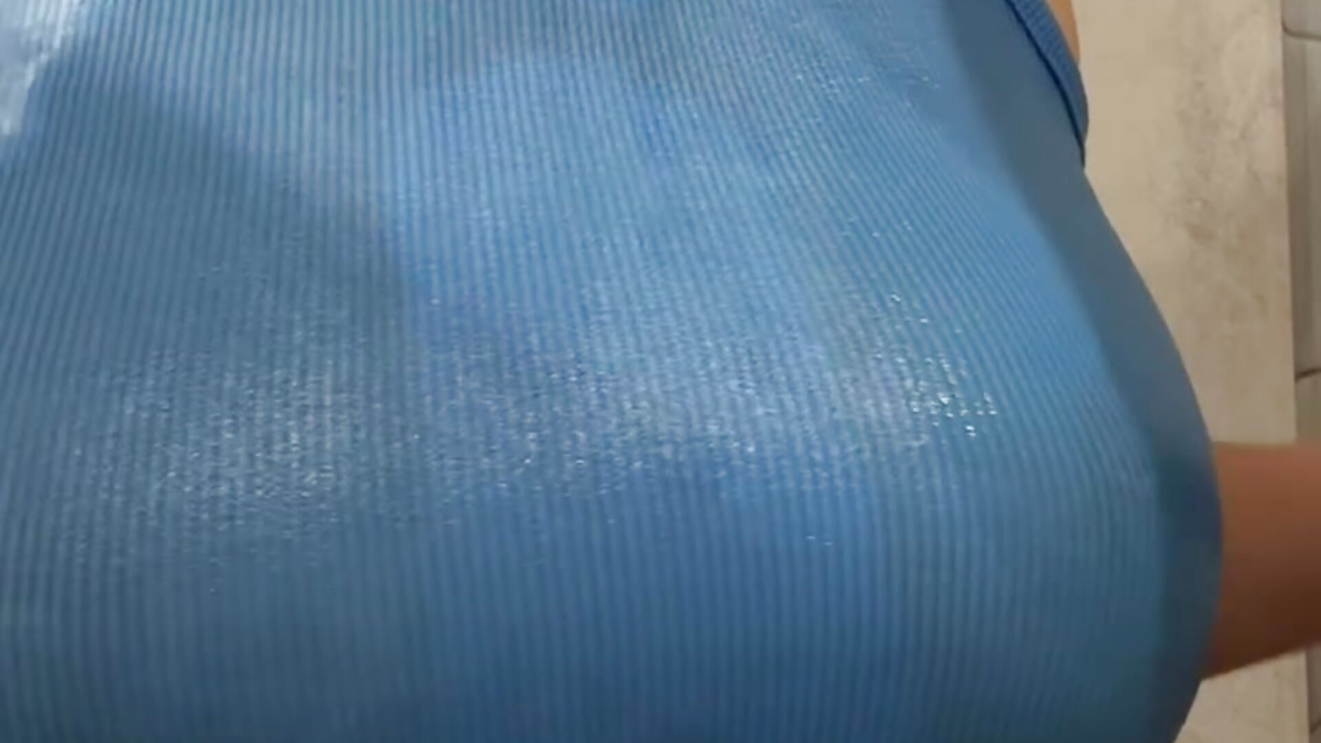 Wet boobs - video by VincenzaGarigliano cam model