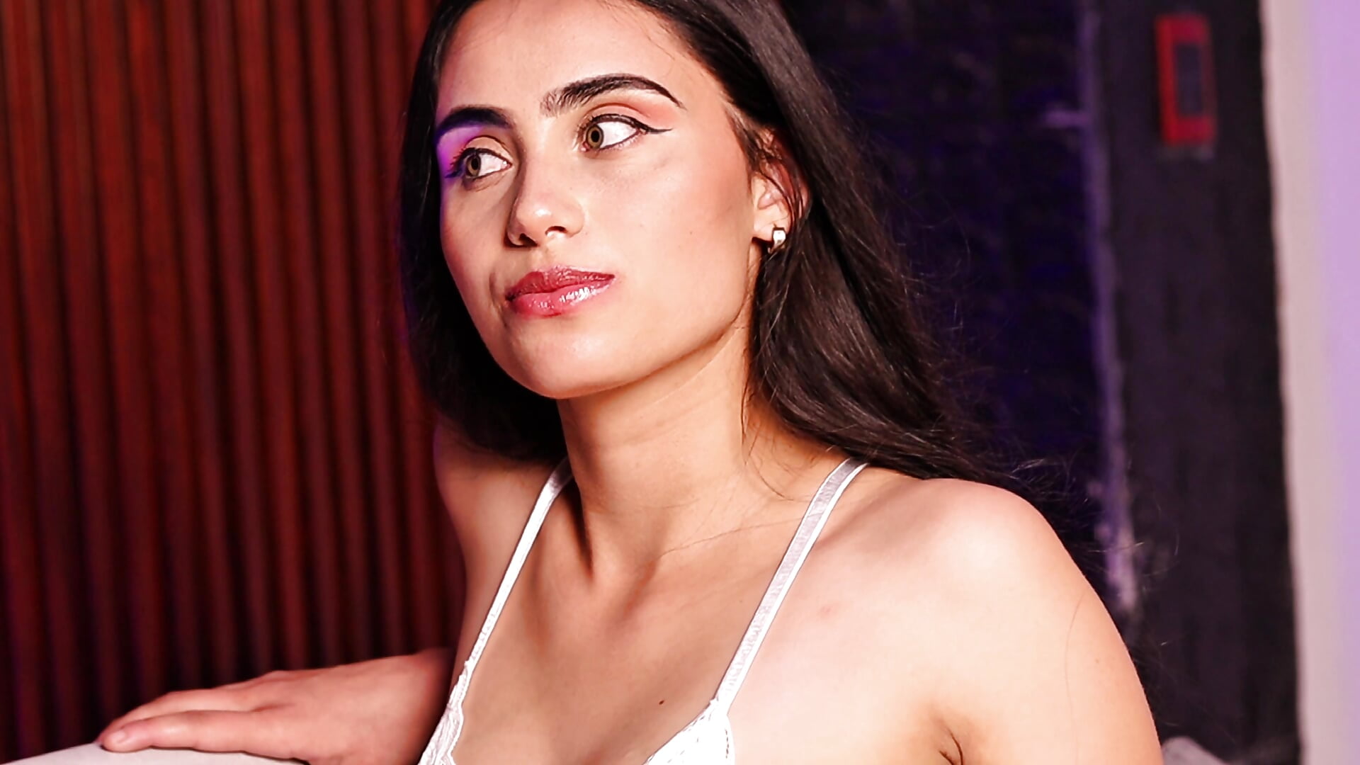 Welcome - video oleh model kamera sofiapalacioss