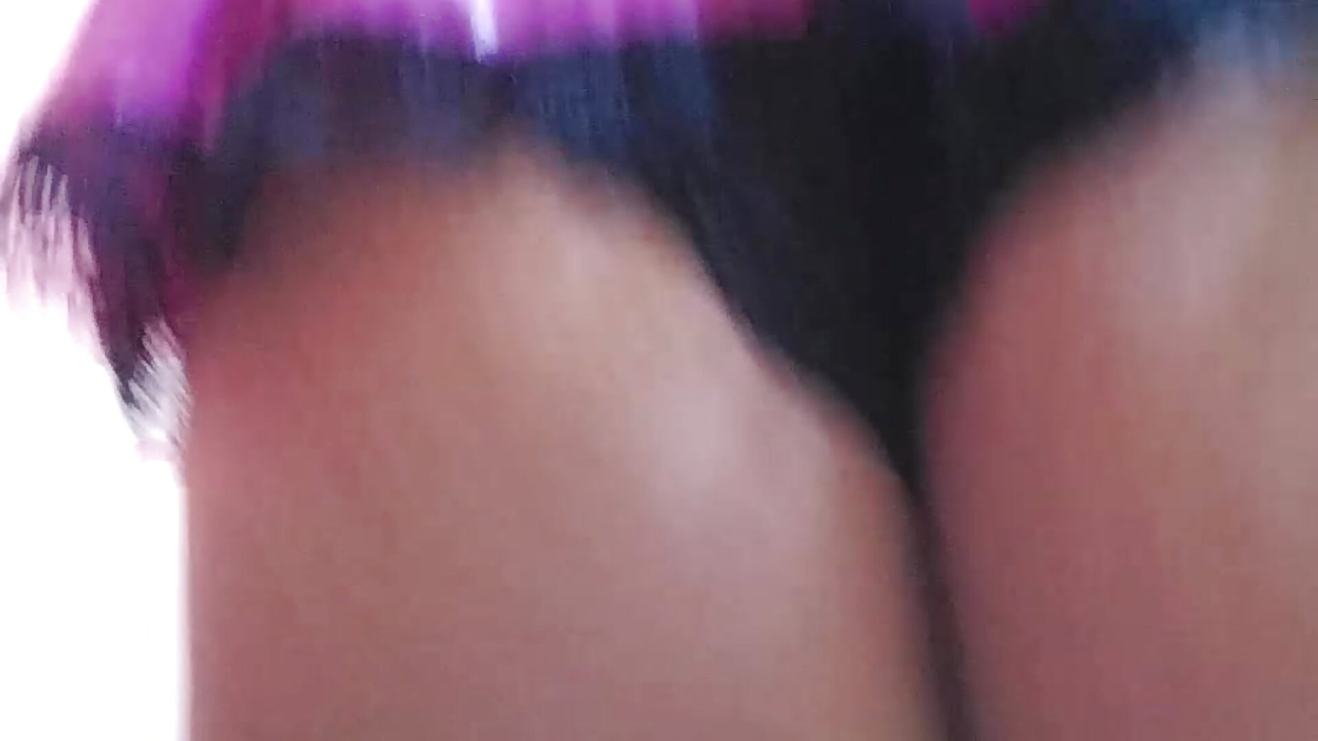 💃 Fuego en cada movimiento 🔥 / Fire in Every Move 🔥💃 - video by Emiily_Johamson cam model