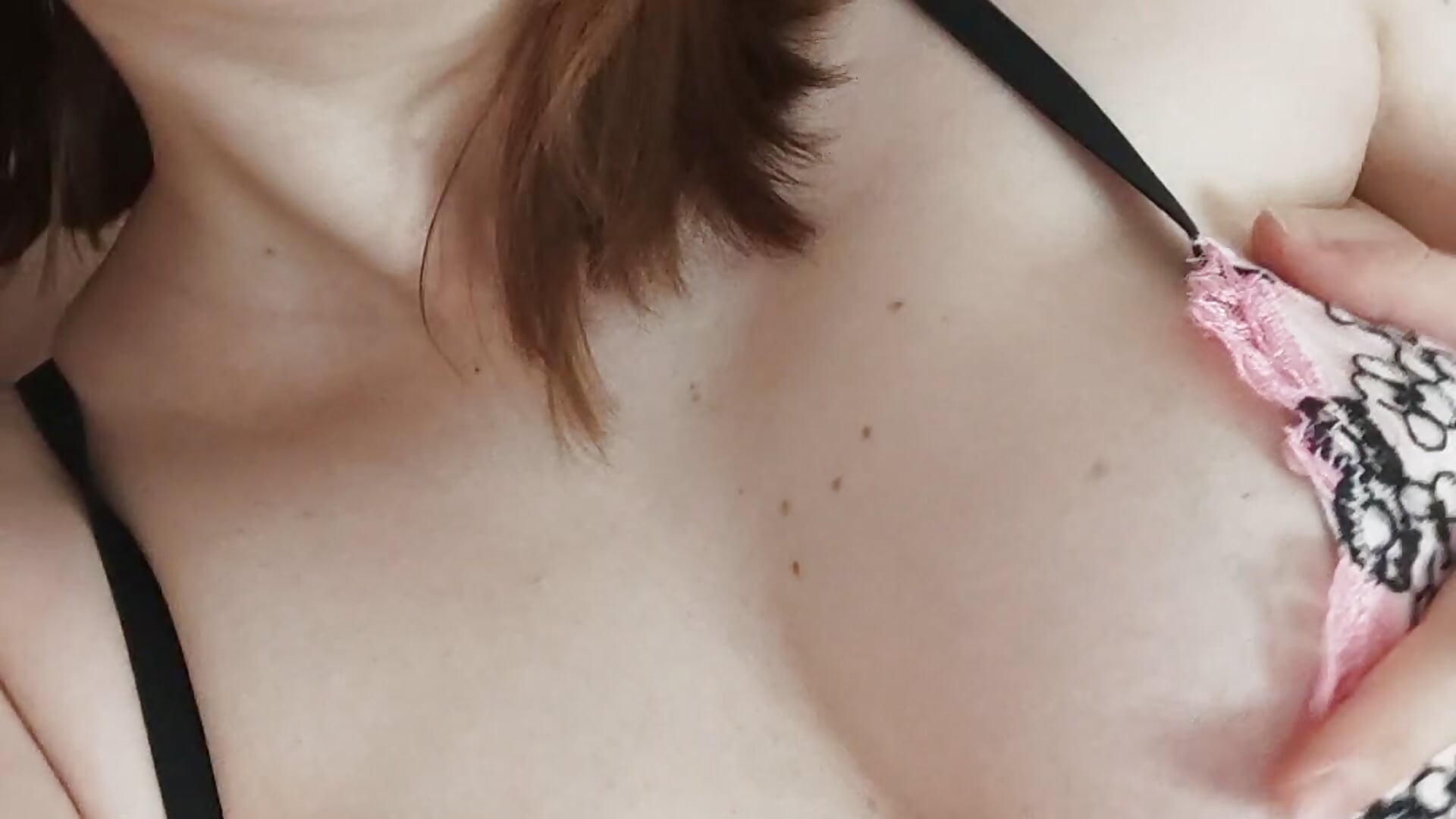 a lovely nightdress) - clip cu LaneDoell model videochat