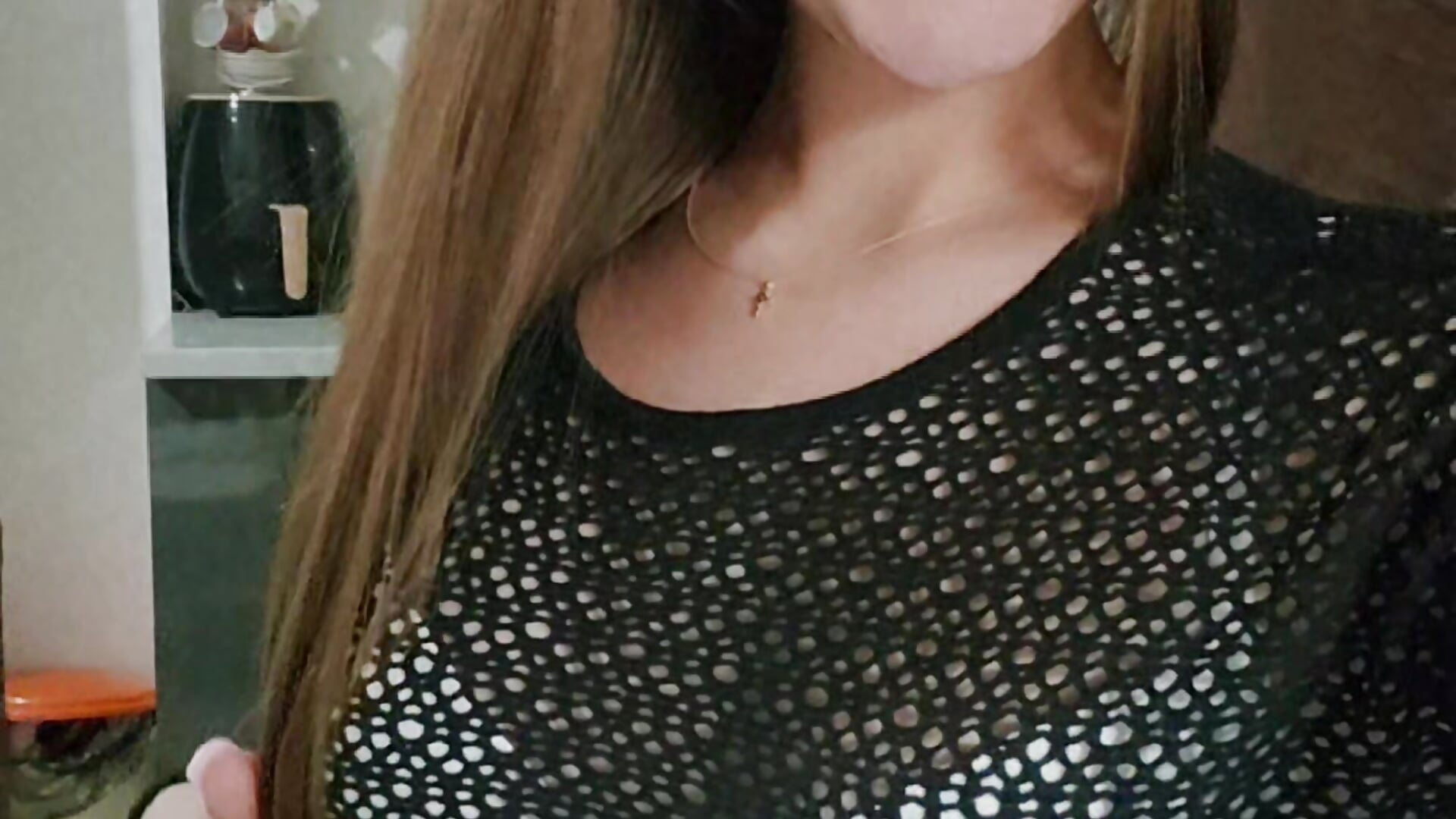 1000107772.mp4 - video van Moonelys cam-model