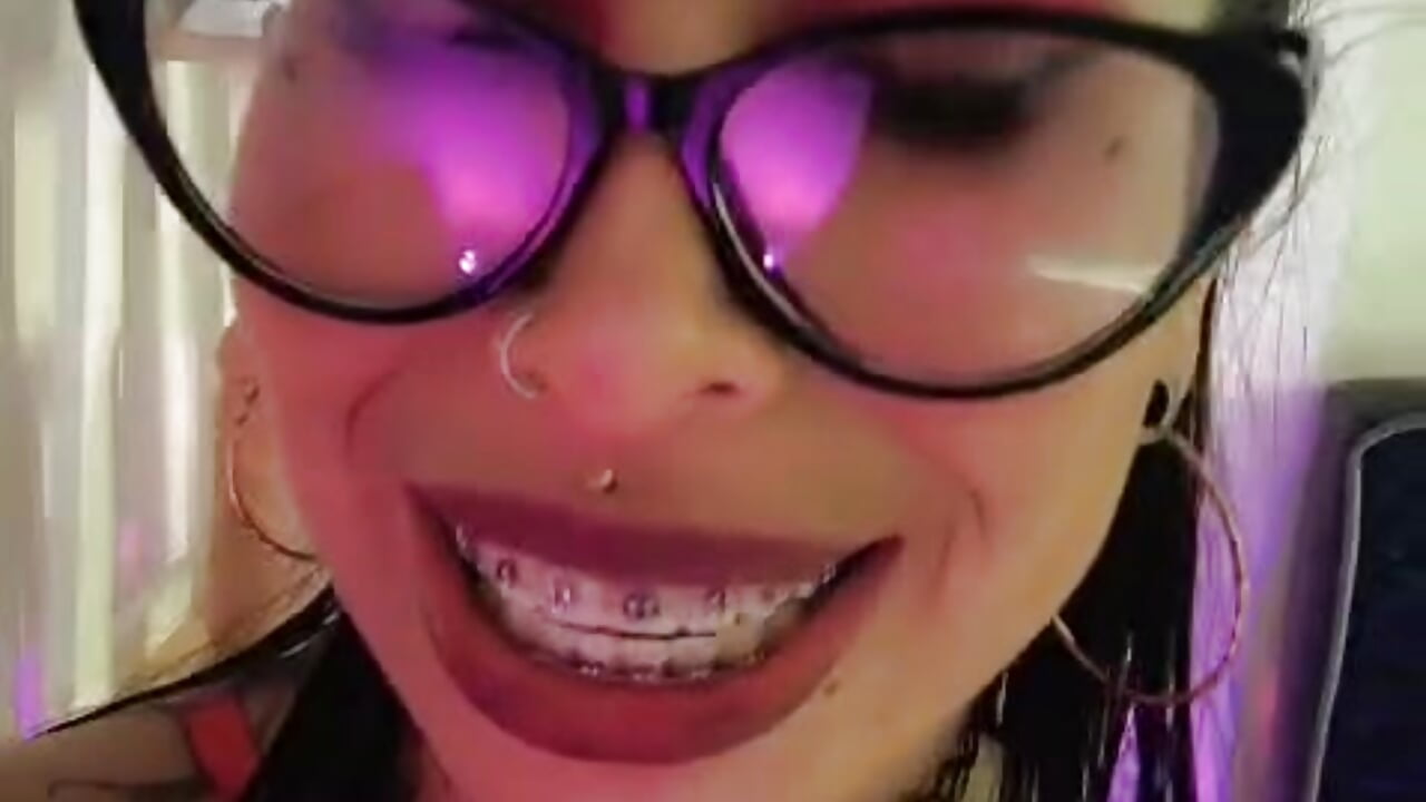 Milk in my mouth 💦 – video af Rumi_666 cam-model