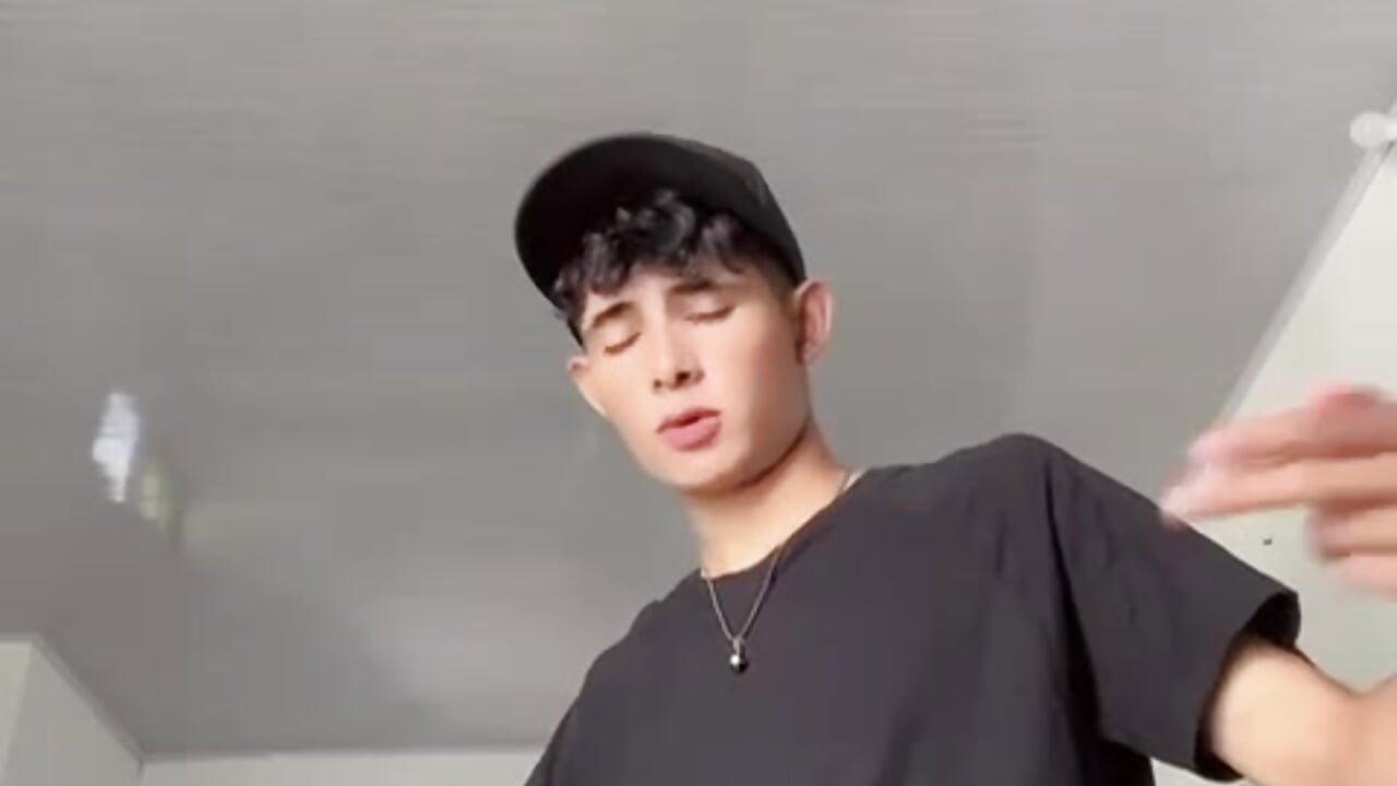 Cum with me 😈 - video by Noah-Garcia cam model