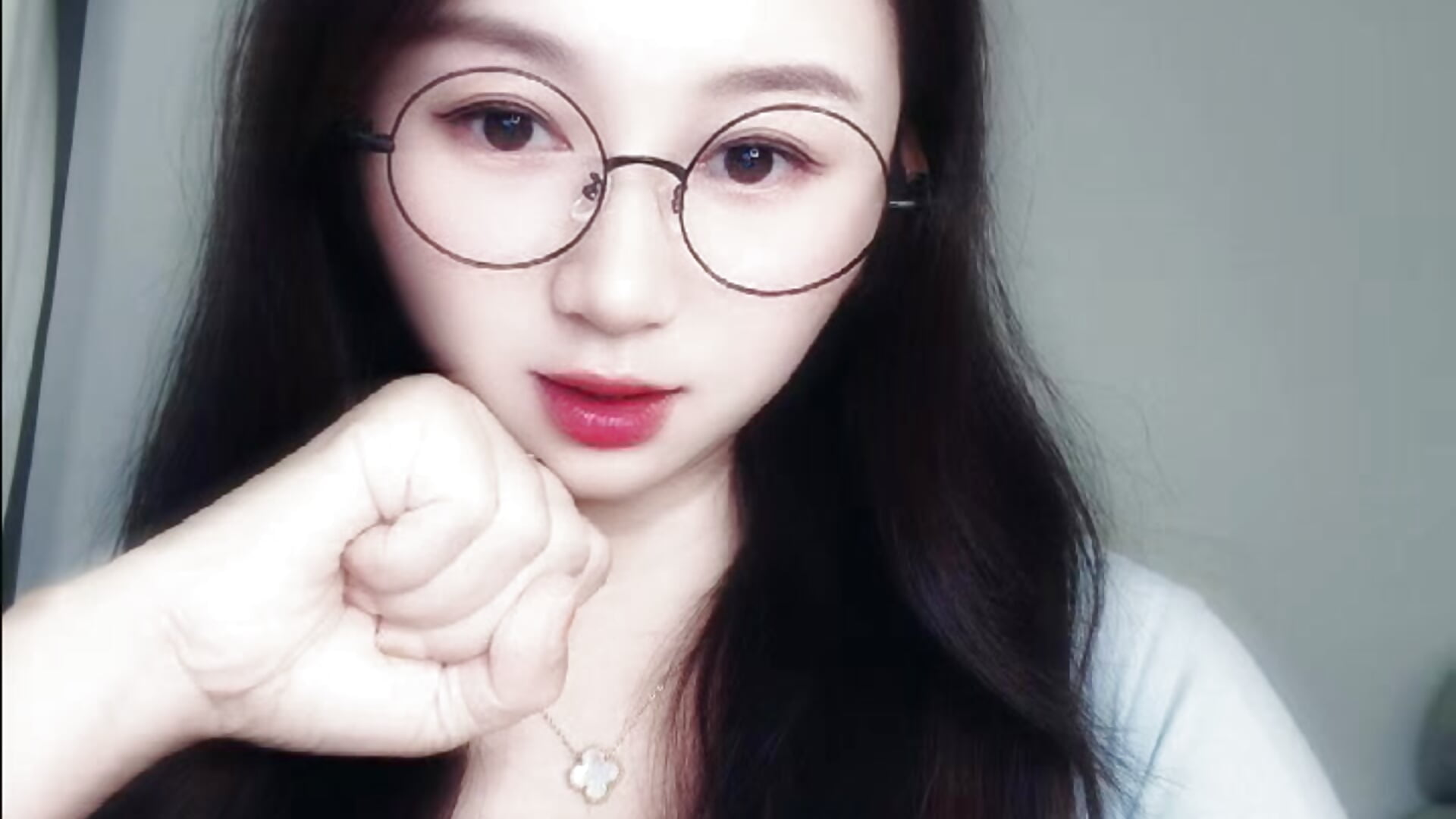 少妇呀 — filmik Diva_VVN, modela(-lki) na kamerkach