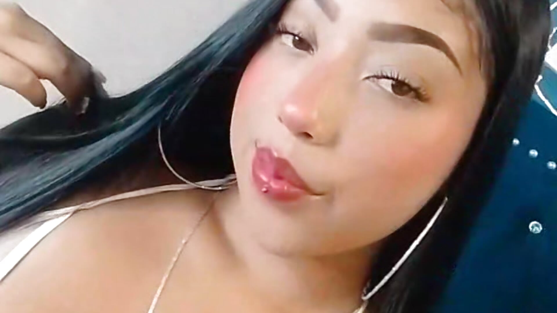 WhatsApp Video 2025-11-08 at 2,33,37 PM - video by aylin_tk cam model