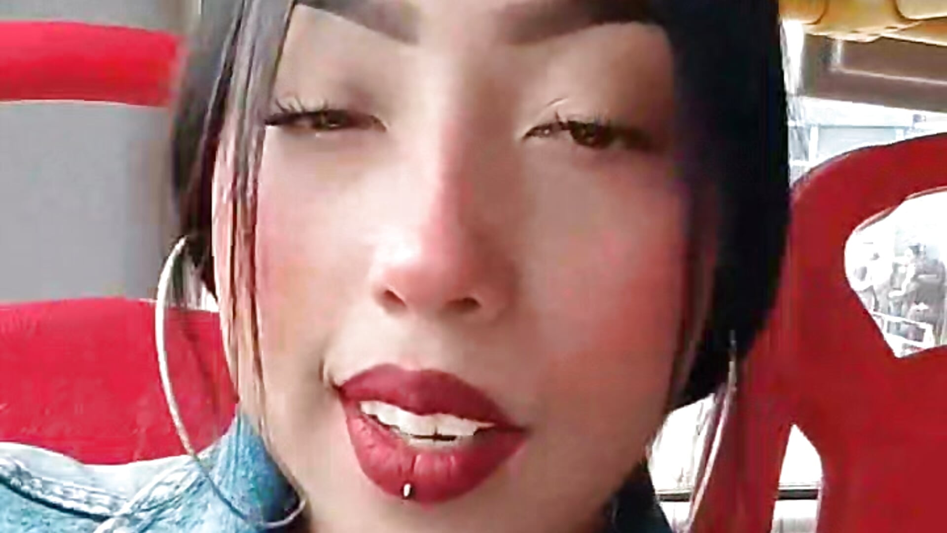 WhatsApp Video 2025-11-10 at 2,43,04 PM - video by aylin_tk cam model