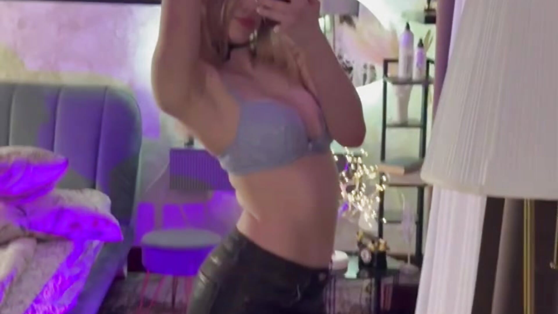 i have very good mood, join me - FrancisBivona 캠 모델의 동영상