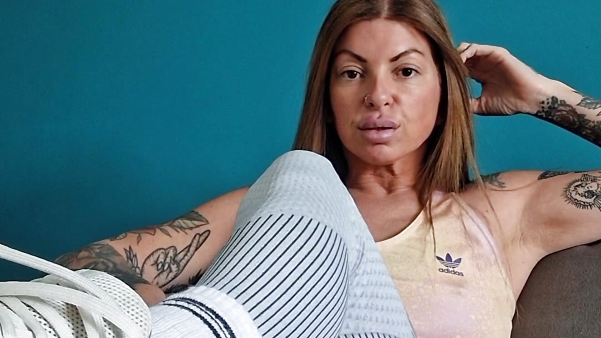 YouCut_20250705_161310728 - video by goddessfoxyla cam model