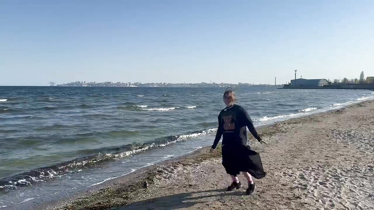 vibe - video by ShinyfromUa cam model